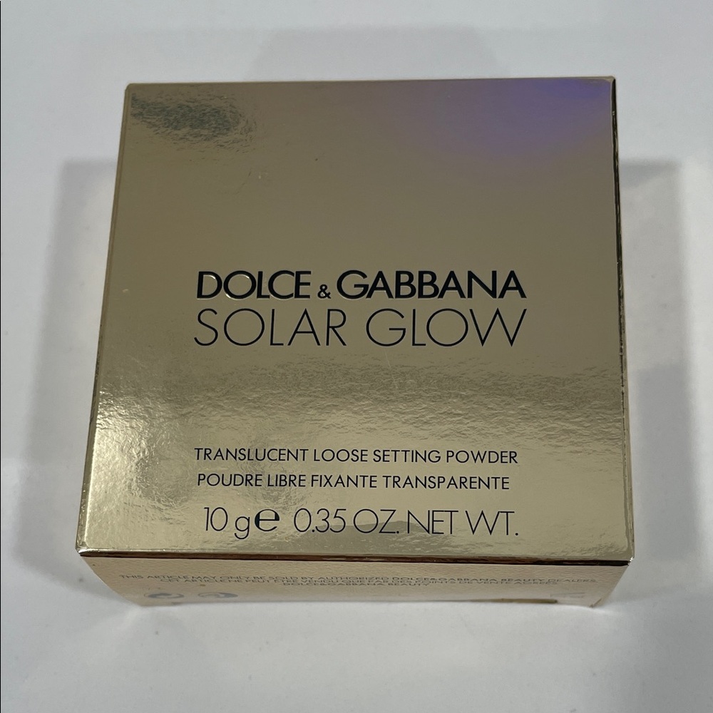 Dolce and gabbana sole glow 
Translucent powder